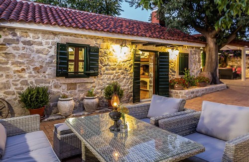 Polaca Hotel | Heritage Hotel Raznjevica Dvori