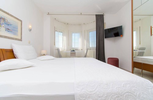 Podstrana Hotel | Apartment and Rooms Ana