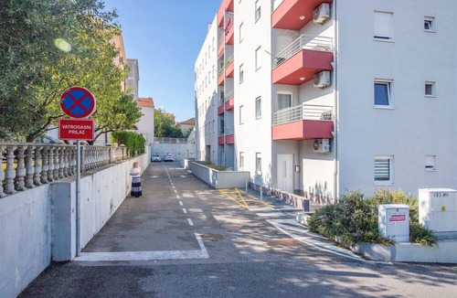 Mejasi Apartment | Apartment Matmar