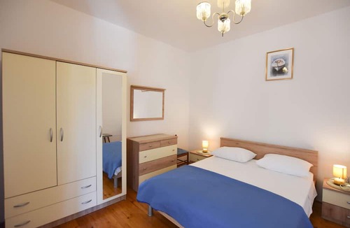 Primosten Hotel | Apartments and Rooms Jakov