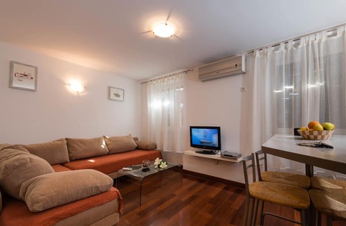 Trogir Hotel | Villa Sv. Petar
