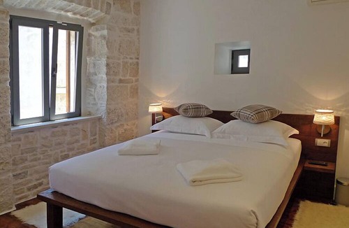 Cove Tri Zala (Zrnovo) Hotel | San Teodoro Boutique Hotel