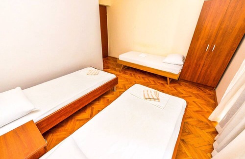 Novalja Apartment | Apartments INGA for up to 8 people near the sea