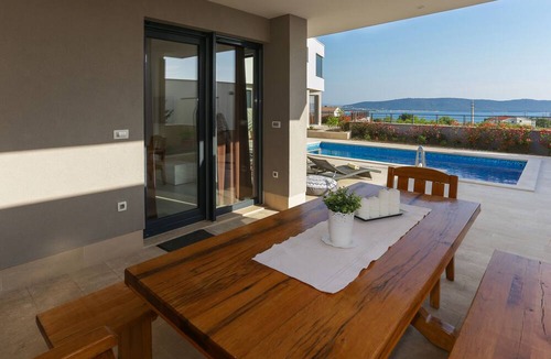 Kastel Sucurac Villa | Villa Adria -heated pool, gym, sauna,owner direct account,6 bedrooms,sea view