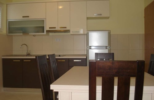 Celina House | Villa Amalia