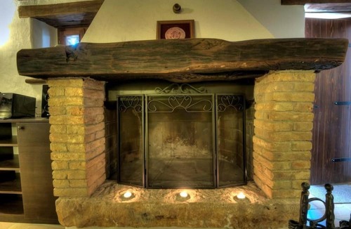 Kotli House | Stone House Kotli
