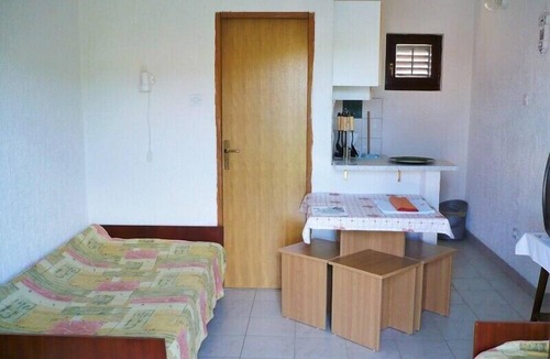 Betina Apartment | Apartments and rooms Marija, (11066), Betina, Croatia