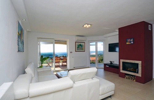 Brovinje Villa | Villa Olea with sensational sea views