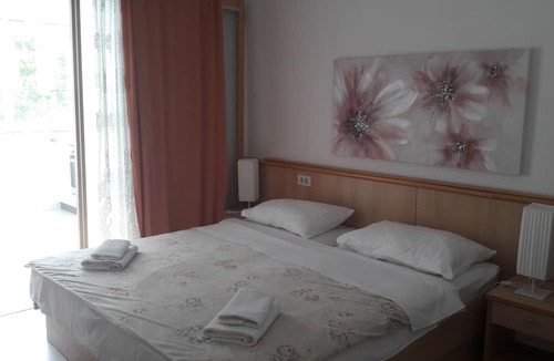 Starigrad House | Apartments and rooms Marko