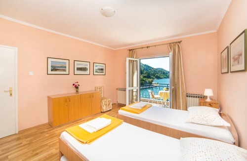 Ploce Villa | House Ljilja