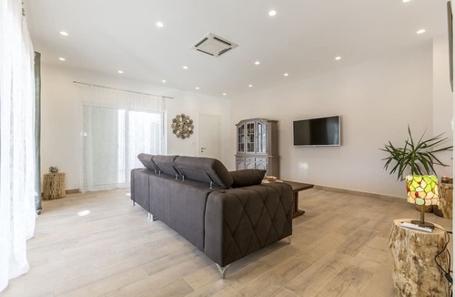 Dugopolje Villa | Luxury Villa Stella near Split