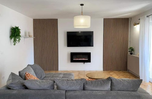Strozanac Apartment | Luxury Apartment Ivo With Jacuzzi Near the Beach