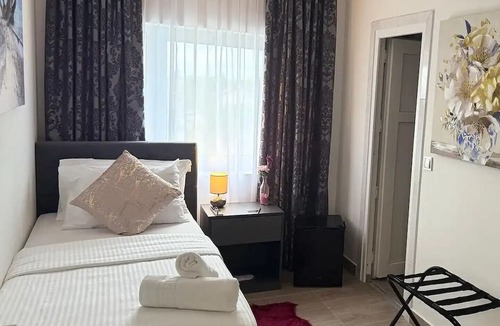 Sesvete Hotel | Alsago Lux