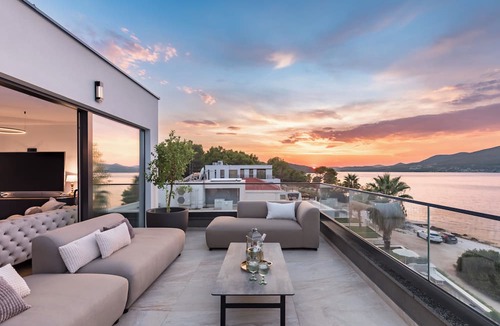 Okrug Gornji Villa | Villa Palace Al Nera Luxurius at sea With 2 Swimming Pools Saunas