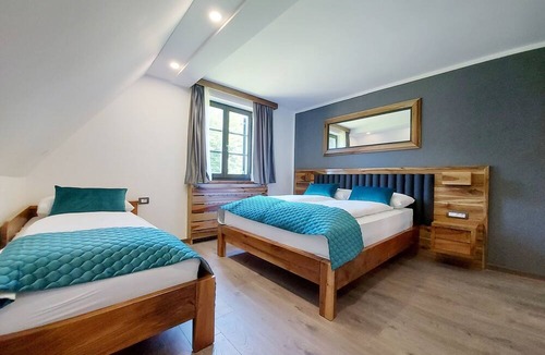 Jezerce Bed & Breakfast | Etno Boutique