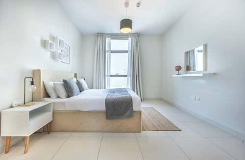 Abu Dhabi City Center Apartment | Bloomfields Premium 1BR Reflection