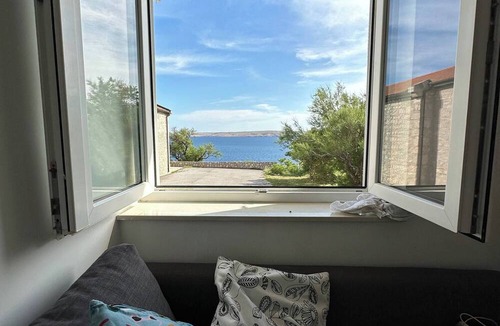 Baric Draga Apartment | Charming Apartment in Lukovo Šugarje With Mountain Views