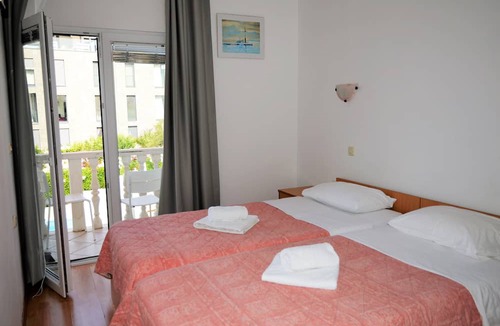 Poljica Bed & Breakfast | Bed & Breakfast by the Beach
