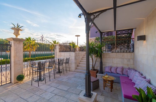 Stari Grad House | Heritage Villa Apolon