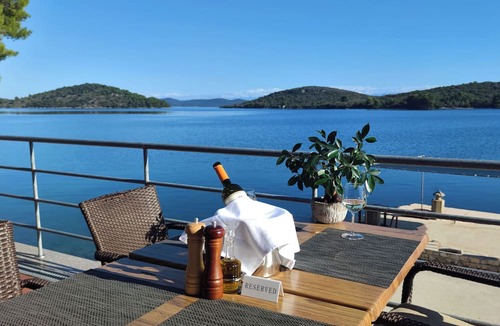 Luka Hotel | Pansion Alen-Dugi otok