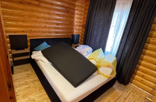Sveti Ivan Zelina Apartment | House of Five Senses