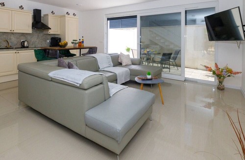 Veliko Brdo Villa | Luxury Villa Blue Lagoon II