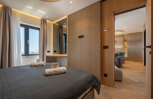 Ploce Apartment | Old City Viewpoint by Dubrovnik view