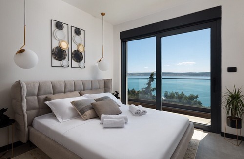 Starigrad Villa | Luxury Villa Soho - 40 m2 infinity pool, Jacuzzi