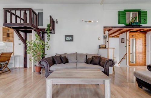 Vranjic Apartment | Spacious apartment Zvone with 3 balconies and parking