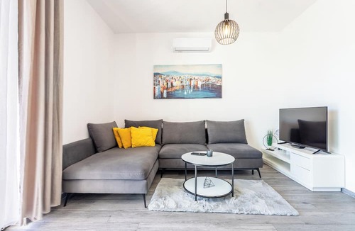 Mejasi Apartment | Luxury penthouse Papic