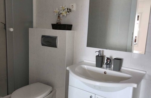 Gospic Apartment | Cosy 2-room apartment with a balcony just steps away from the beach, shops and restaurants
