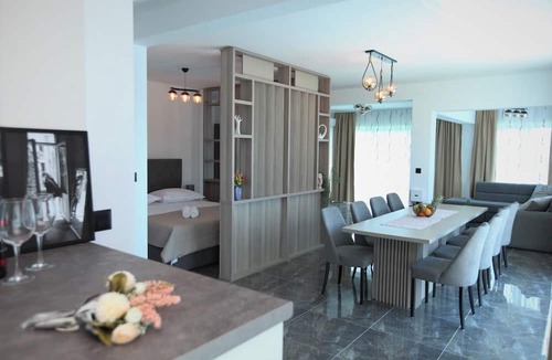 Businci Villa | Luxury Seaside Villa PIA Ground Floor