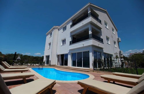 Businci Villa | Luxury Seaside Villa PIA Ground Floor