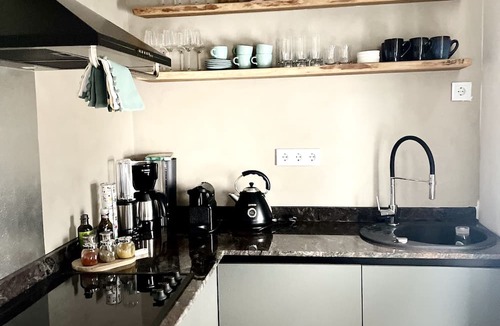Ferhadija Street Apartment | Premium Living Sarajevo Downtown 1000sq/ft-93m2