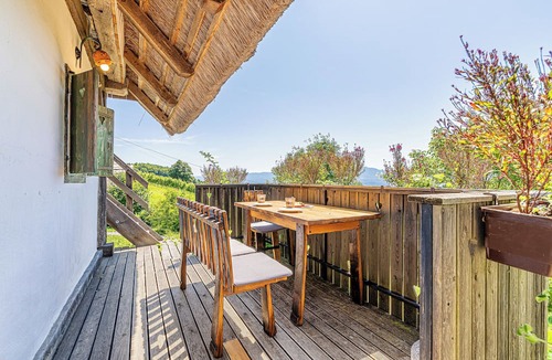 Srednje Grcevje House | Vineyard Cottages Škatlar