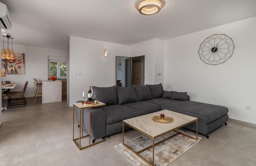 Kostrena Apartment | Amazing apartment in Kostrena with swimming pool