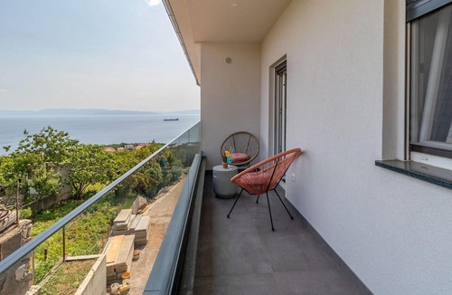 Kostrena Apartment | Amazing apartment in Kostrena with swimming pool