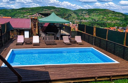 Visoko Cabin | BOSNIAN PYRAMID GLAMPING