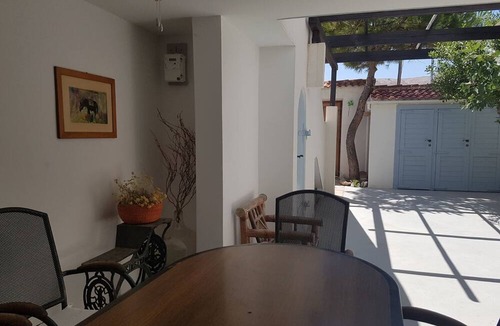 Pag Villa | Charming seaside house with home office