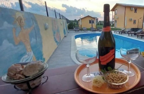 Costinesti Villa | Vilă integrală Acces 24/7 piscină saună fitness karaoke bar duș solar parcare