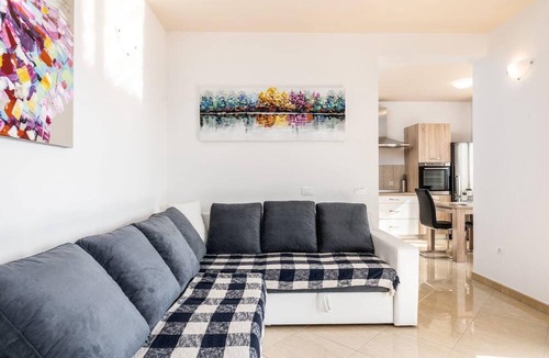 Brnobici House | Holiday villa "Marko" with hot tub