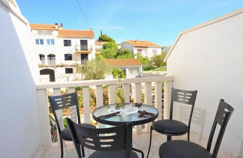 Sutivan Apartment | Apartments Lenka