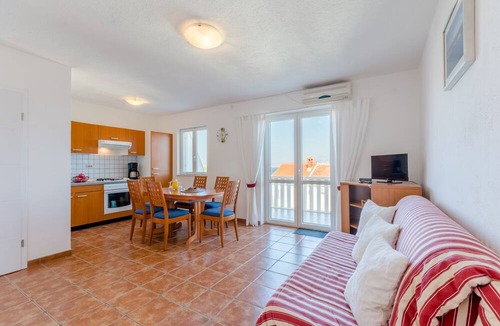 Splitska Apartment | Villa Stella