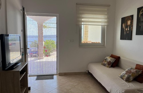 Zavala Apartment | Apartments Dobrila