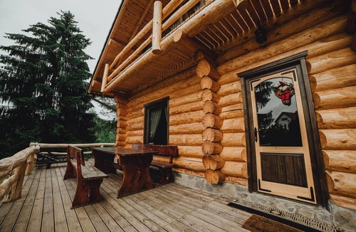 Sacele Ski Chalet | QChalet