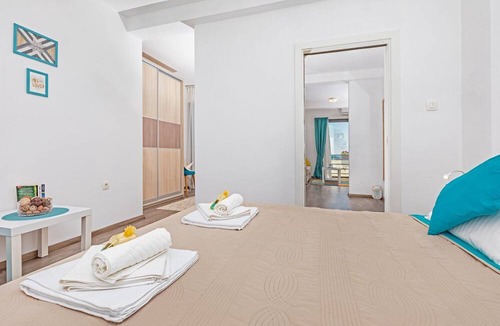 Orasac Apartment | Apartmani D & J