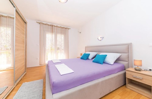 Kastel Gomilica Apartment | 3 bedroom stunning apartment in Kastel Gomilica