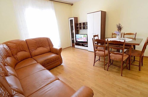 Opric Apartment | Apartment Franjo by Interhome