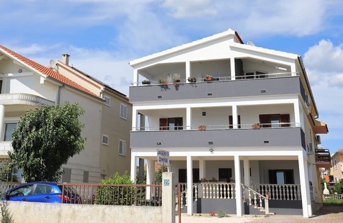 Bibinje Apartment | Apartment in Bibinje with Seaview, Balcony, Air condition, WIFI (5193-5)