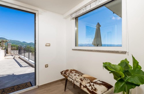 Tulisevica Apartment | Cozy apartment in Lovran with WiFi